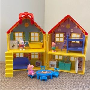 Peppa pigs deluxe house